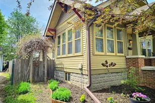 1513 N Main St, Oshkosh, WI 54901 - Photo 2