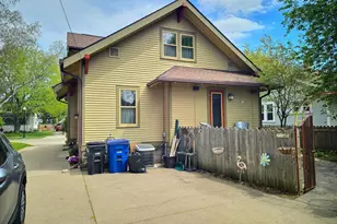 1513 N Main St, Oshkosh, WI 54901 - Photo 6