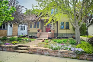 1513 Main St, Oshkosh, WI 54901 - Photo 1
