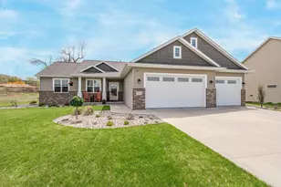 889 W Hubble Ln, Appleton, WI 54913 - Photo 40