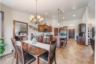 889 W Hubble Lane, Appleton, WI 54913 - Photo 12
