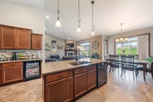 889 W Hubble Ln, Appleton, WI 54913 - Photo 10
