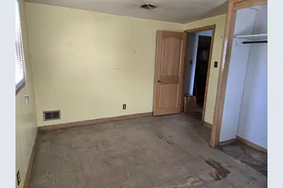 2020 Herman Road, Manitowoc, WI 54220 - Photo 10