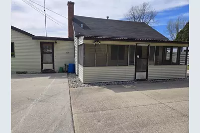 2020 Herman Road, Manitowoc, WI 54220 - Photo 1