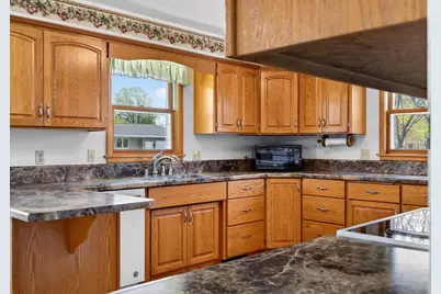 2101 Welhouse Drive, Kaukauna, WI 54130 - Photo 16