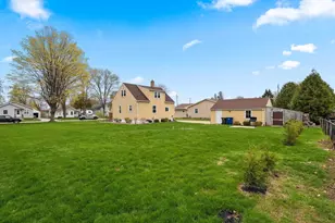 817 Elm St, De Pere, WI 54115 - Photo 40