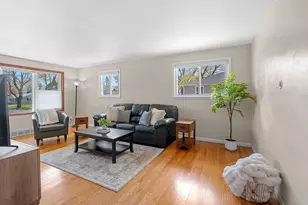 2420 Libal St, Green Bay, WI 54301 - Photo 2