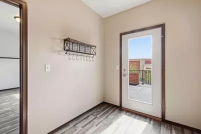 304 N Van Buren Street, Green Bay, WI 54301 - Photo 10