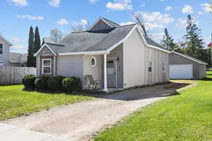 219 2nd St, Manawa, WI 54949 - Photo 32