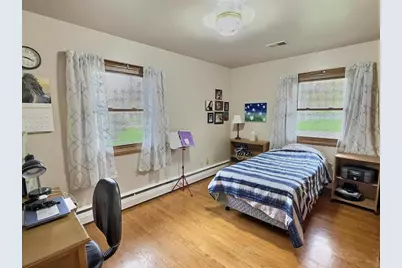 425 Glendale Avenue, Oshkosh, WI 54901 - Photo 8