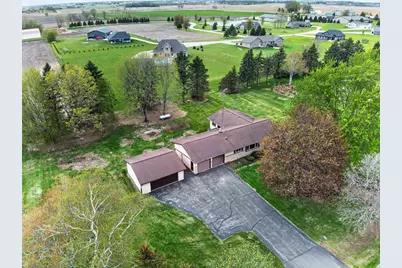 N5782 Fairview Road, Fond du Lac, WI 54937 - Photo 4