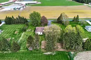 N5782 Fairview Rd, Fond du Lac, WI 54937 - Photo 8