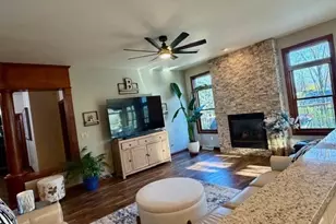 2187 Palmer Dr, Green Bay, WI 54311 - Photo 8