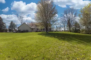 N490 Margaret Ct, Sherwood, WI 54169 - Photo 8