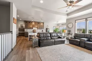 3492 Mayapple Dr, Green Bay, WI 54311 - Photo 8
