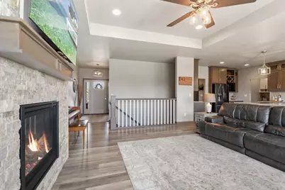 3492 Mayapple Drive, Green Bay, WI 54311 - Photo 6