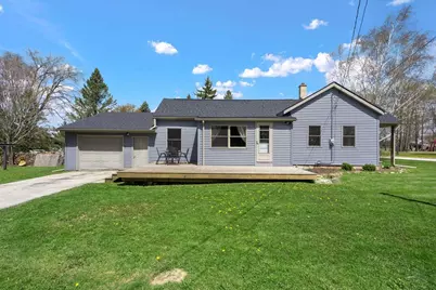 404 Swift Street, Glenbeulah, WI 53023 - Photo 2