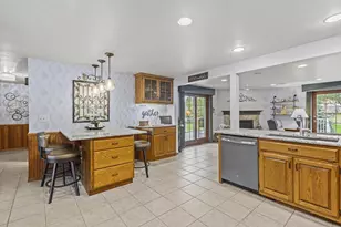 1698 Nancy Ave, Green Bay, WI 54303 - Photo 18