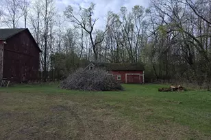 W7095 County Rd Gh, Wild Rose, WI 54984 - Photo 20