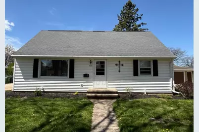 328 N Roger Street, Kimberly, WI 54136 - Photo 1