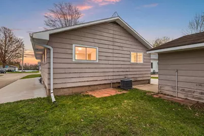 221 River Heights, Shawano, WI 54166 - Photo 2