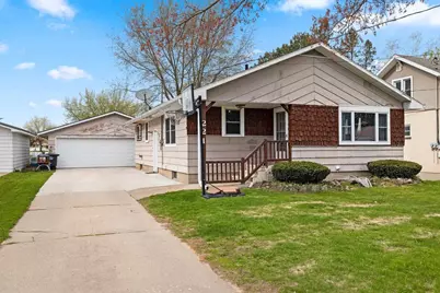 221 River Heights, Shawano, WI 54166 - Photo 4