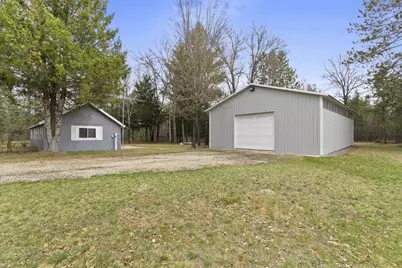W11515 Eagle Road, Crivitz, WI 54114 - Photo 2