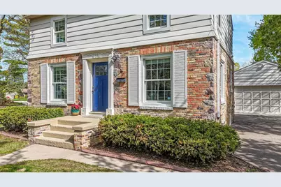 1026 W Calumet Street, Appleton, WI 54915 - Photo 2