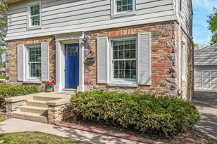 1026 W Calumet St, Appleton, WI 54915 - Photo 2