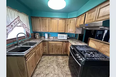 124 Cecil Street, Neenah, WI 54952 - Photo 14