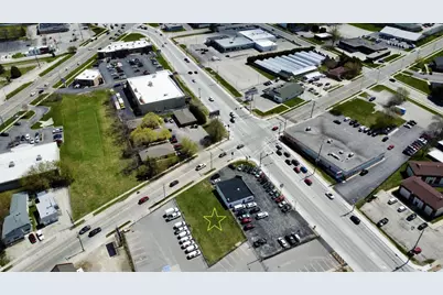 636 Lime Kiln Road, Green Bay, WI 54302 - Photo 8