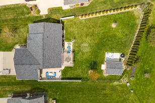 N1734 Hot Springs Ct, Greenville, WI 54942 - Photo 6