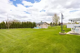 N1734 Hot Springs Ct, Greenville, WI 54942 - Photo 40