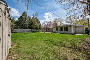 1318 Oregon St, Green Bay, WI 54303 - Photo 44