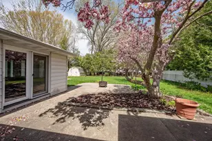 1318 Oregon St, Green Bay, WI 54303 - Photo 48