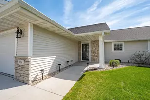 829 Sharon Ln, Pulaski, WI 54162 - Photo 38