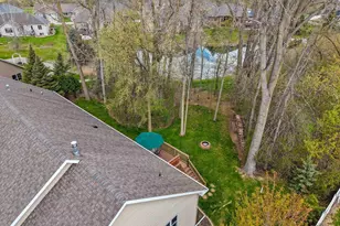 2460 Warm Meadows Dr, Green Bay, WI 54303 - Photo 44