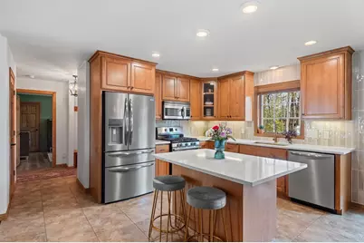 2460 Warm Meadows Drive, Green Bay, WI 54303 - Photo 8