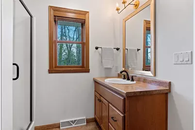 2460 Warm Meadows Drive, Green Bay, WI 54303 - Photo 18