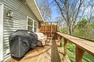 W6395 Lakeview Ct, Menasha, WI 54952 - Photo 22