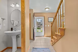 W5894 Sweet Clover Dr, Appleton, WI 54915 - Photo 8