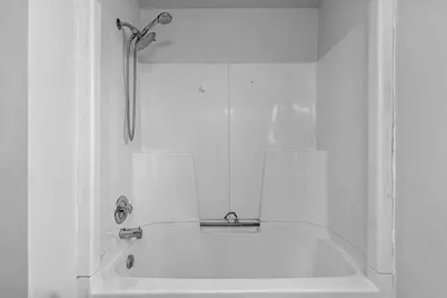 1175 Thomas Street, Green Bay, WI 54303 - Photo 14