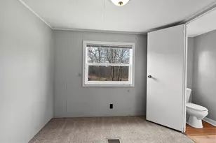 N7240 Acorn Ln, Crivitz, WI 54114 - Photo 12