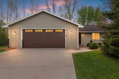 5023 Country Breeze Lane, Larsen, WI 54947 - Photo 2