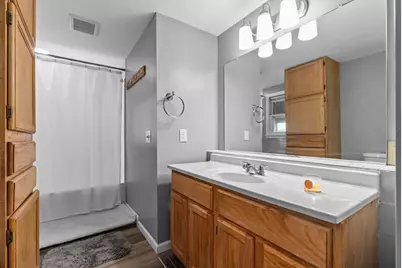 226 Gruenwald Avenue, Neenah, WI 54956 - Photo 18