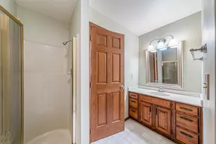 6283 N Rosewood Dr, Appleton, WI 54913 - Photo 36