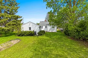 1715 Delaware St, Oshkosh, WI 54902 - Photo 36