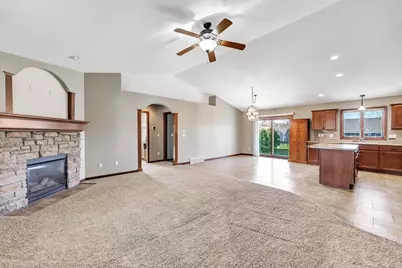 W7035 Glen Valley Drive, Greenville, WI 54942 - Photo 2