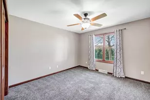 W7035 Glen Valley Dr, Greenville, WI 54942 - Photo 16