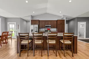 1765 Honor St, Neenah, WI 54956 - Photo 10
